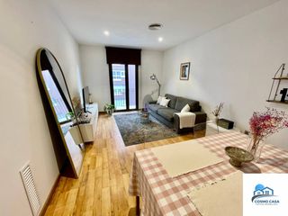 Etagenwohnung  Avenida prat de la riba. Exclusiva vivienda reformada en edificio señorial de 1913 en nou