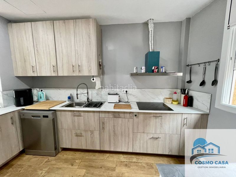 Foto 071375f5-71f2-4f56-9e41-08fa4c4b9636. Casa amb calefacció aparcament a Vila-seca poble Vila-seca