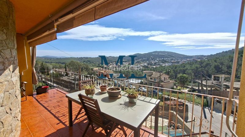 Foto 2ea46d7e-4bc9-4693-9bae-300b51613b0a. Casa amb calefacció aparcament a Canyelles