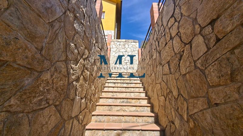 Foto fc873b47-57c1-456f-96f7-39b18ea34df1. Casa amb calefacció aparcament a Canyelles