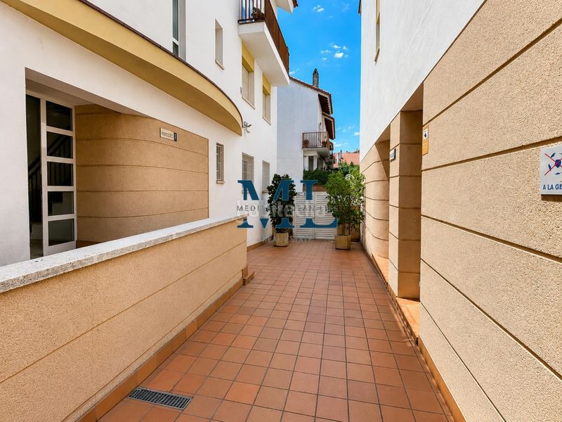 Foto c42112eb-dd58-4b38-9781-12531677f042. Àtic amb calefacció aparcament piscina a Centre Sant Pere de Ribes