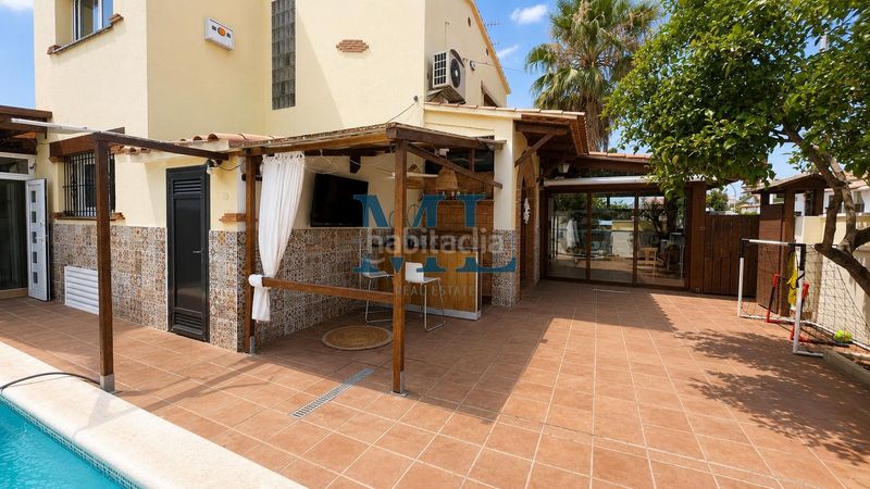 Foto de8cd396-181d-40de-b24a-bc9fd767ef3e. Casa amb aparcament piscina a Centre Sant Pere de Ribes
