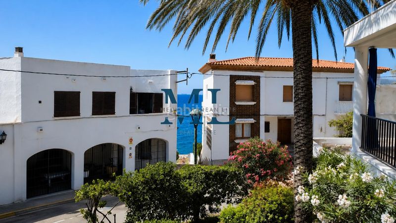 Foto 87d73480-aa82-4246-b27b-a18d051f4293. Apartament amb aparcament a Altafulla