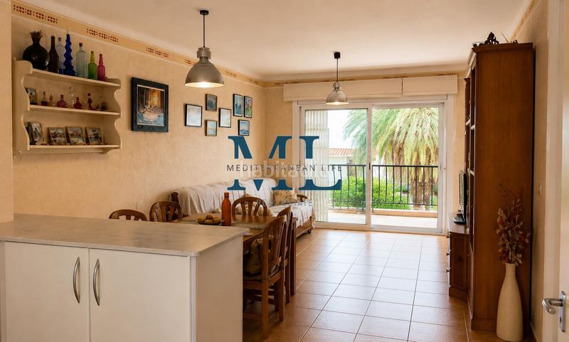Foto ea76222b-2c53-43ca-a420-1fbed0866150. Apartament amb aparcament a Altafulla