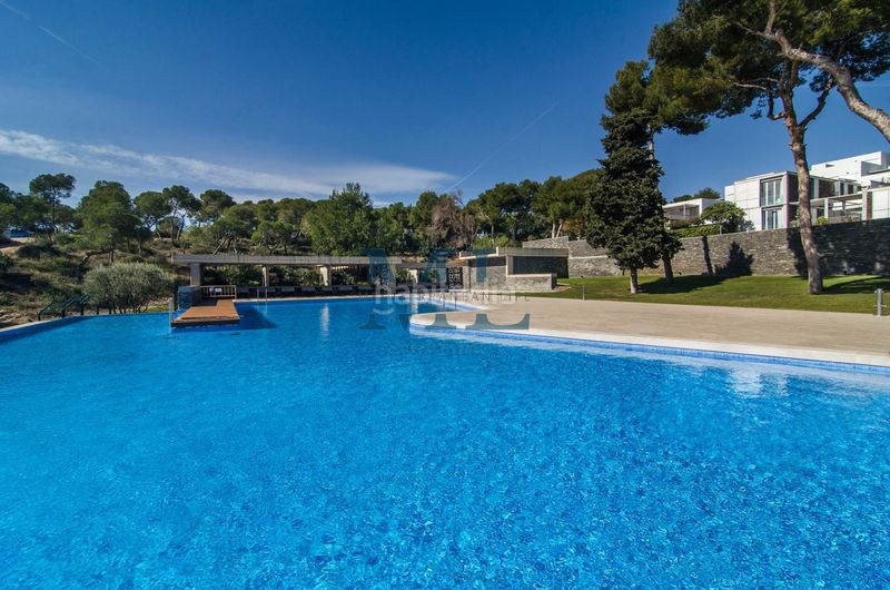 Foto 5bcebff9-3663-4235-99c4-8ddcda98bb34. Dúplex amb calefacció aparcament piscina a Mas d´En Serra - Els Cards Sant Pere de Ribes