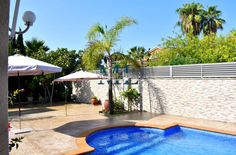 Foto 1893f840-0b9a-49b5-8b72-5795f4bb4048. Casa amb calefacció aparcament piscina a Roda de Barà