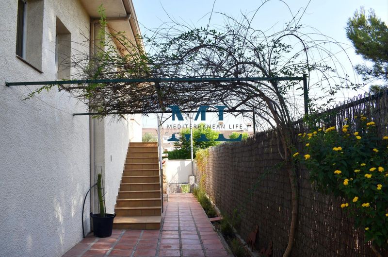 Foto d056f5e0-b0f4-4f4b-912e-c86d99e7b181. Casa amb calefacció aparcament piscina a Roda de Barà