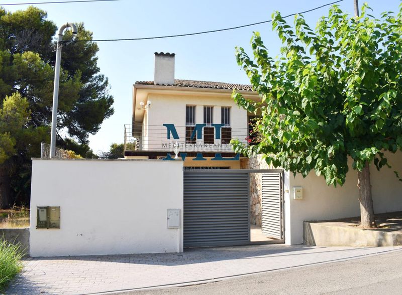 Foto e3dc3cc4-e067-404a-8fc2-f765736b1f7d. Casa amb calefacció aparcament piscina a Roda de Barà