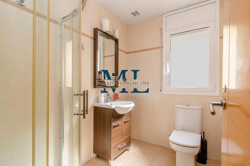 Foto d5fb1ac3-e7b7-42a1-97d8-a4578c22c31f. Casa amb calefacció aparcament piscina a Olivella
