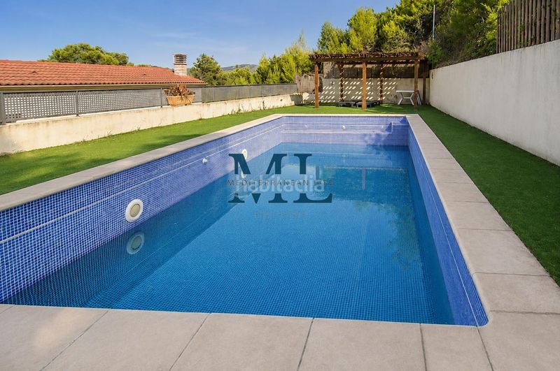 Foto ff867d62-7092-42f0-9a83-bb4cb7fa287e. Casa amb calefacció aparcament piscina a Olivella