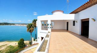 House in Altafulla. Chalet con vistas al mar en altafulla