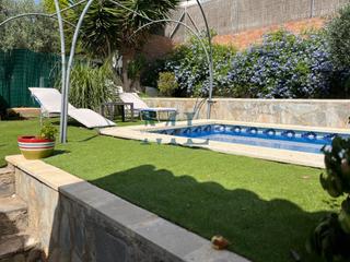 Casa  Montseny. Chalet unifamiliar con piscina en mas den serra