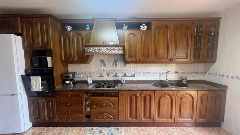 Foto 0a986bb5-a924-44d5-bcb7-37f22bdf8b48. Casa adossada amb calefacció aparcament a Santa Maria-l´Eixample-Sud Sumella Cubelles