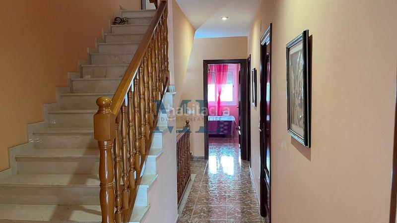 Foto c45fc60d-213f-4b9b-91b8-d060b90e033f. Casa adossada amb calefacció aparcament a Santa Maria-l´Eixample-Sud Sumella Cubelles