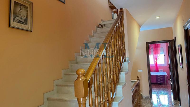 Foto d2e52a54-d94e-4070-9d0c-28f8068e387e. Casa adossada amb calefacció aparcament a Santa Maria-l´Eixample-Sud Sumella Cubelles