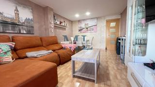 Appartement  De roger de flor. Piso con terraza en les roquetes de sant pere de ribes