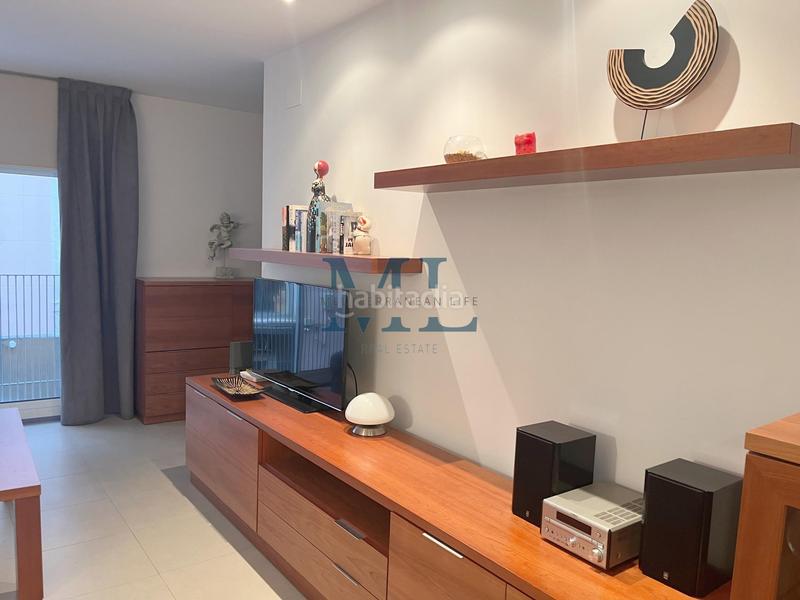 Foto 4d1bafab-b2ba-4871-a705-5843e30a1952. Duplex with heating in Centre Sitges