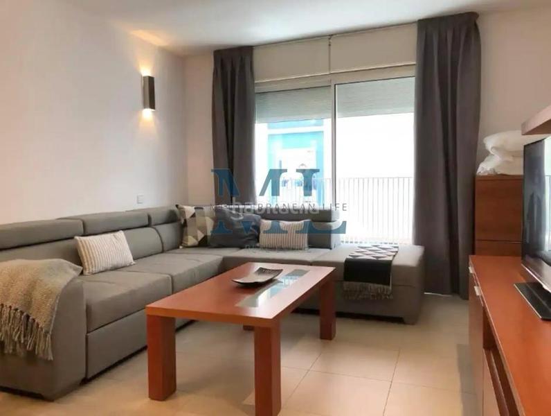 Foto ff38fd40-a791-4fd8-b7e7-5ee0bd60f0aa. Duplex with heating in Centre Sitges