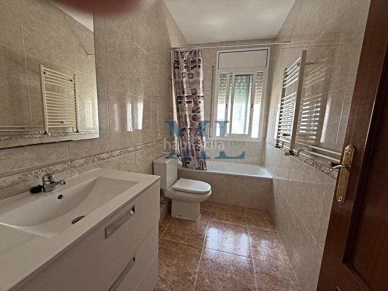 Foto b10ab1a2-7836-4510-a5f2-a4053c8e835c. Pis amb calefacció a Les Roquetes Sant Pere de Ribes