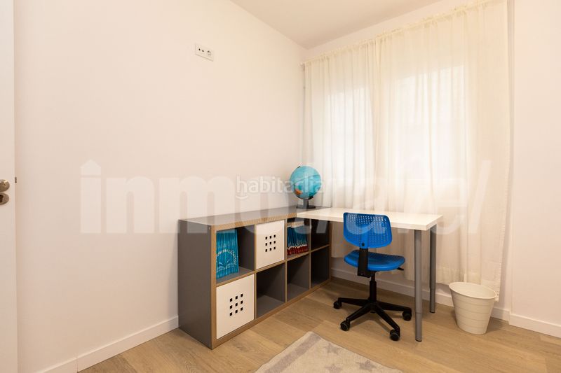 Foto 0fcb809d-72cb-4272-b079-b0052d361b24. Alquiler piso en rua areal 22 piso de verano de 4 dormitorios al lado de la playa en portonovo en Sanxenxo