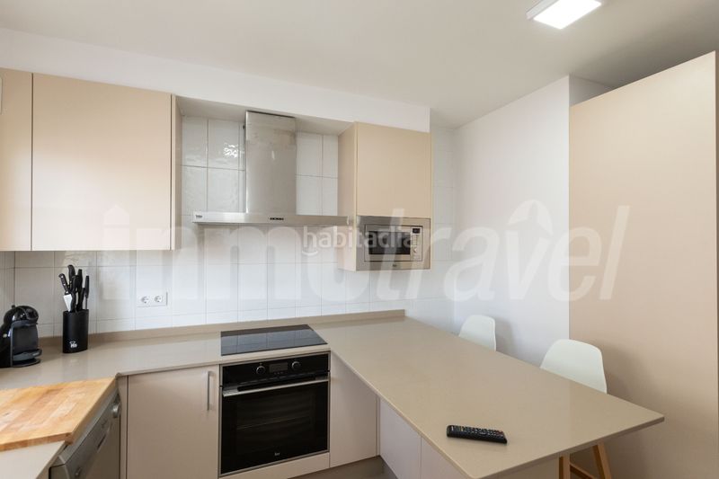 Foto 825ec517-5bd4-4479-a9c2-7cd463b467af. Alquiler piso en rua areal 22 piso de verano de 4 dormitorios al lado de la playa en portonovo en Sanxenxo