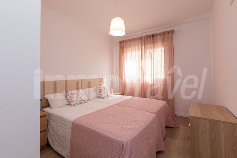 Foto aa3648af-5e59-453a-97c8-4a776a29ab4e. Alquiler piso en rua areal 22 piso de verano de 4 dormitorios al lado de la playa en portonovo en Sanxenxo