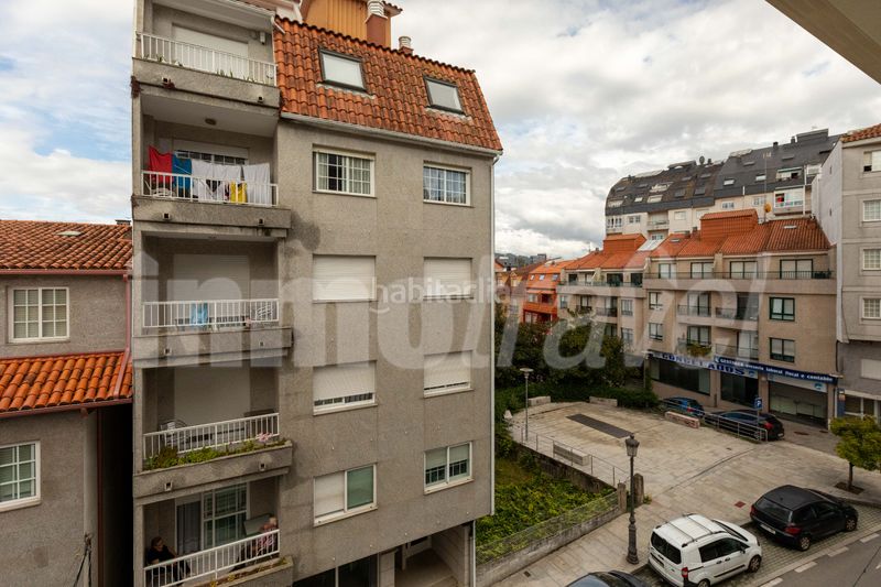 Foto c4ce0be9-221d-4fb9-b075-2514637a1ce7. Alquiler piso en rua areal 22 piso de verano de 4 dormitorios al lado de la playa en portonovo en Sanxenxo