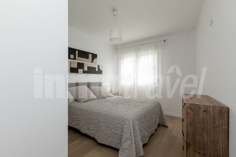 Foto de2594ad-0cc5-492c-8d92-3028138a7982. Alquiler piso en rua areal 22 piso de verano de 4 dormitorios al lado de la playa en portonovo en Sanxenxo