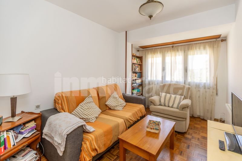 Foto 819fe76a-d7af-43c9-976c-81453fcc06a4. Pis amb calefacció a Adina - Portonovo Sanxenxo