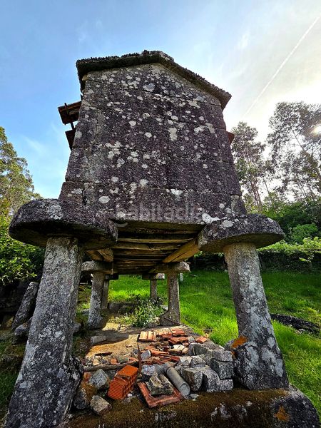 Foto ad886ba9-e915-464a-92bb-43c457b7cc48. Masia a lugar o busto 23 a Meis