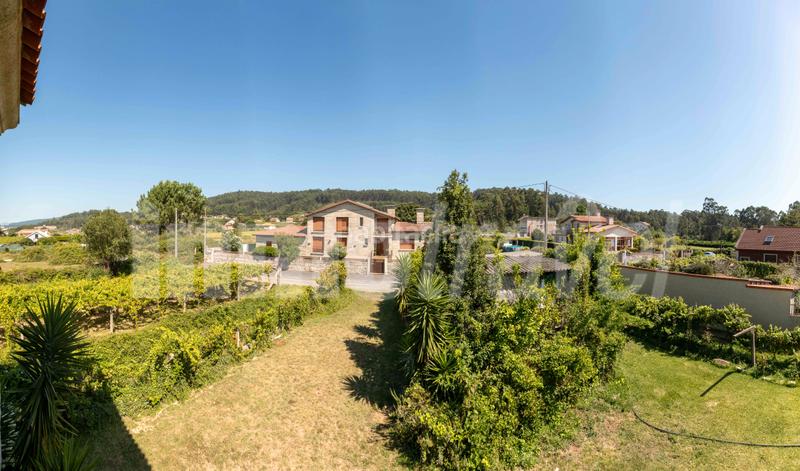 Foto 6eb8a35f-f0b6-4284-8862-ba54057c4a88. Chalet casa de piedra en construcción en o casal - Nantes - en Sanxenxo