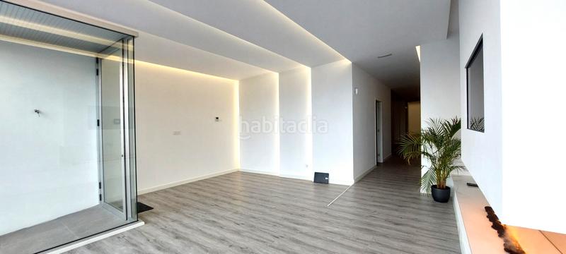 Foto 79b92096-100a-43bd-b575-c706b5f23694. Locale commerciale in po-308 85 in Sanxenxo pueblo Sanxenxo