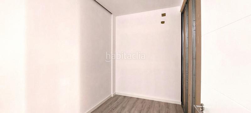 Foto ad97718f-f8ae-4e91-86d3-9bc32cbfd4b0. Locale commerciale in po-308 85 in Sanxenxo pueblo Sanxenxo