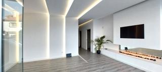 Business premise en Po-308 85. Espectacular local comercial en pleno centro de sanxenxo