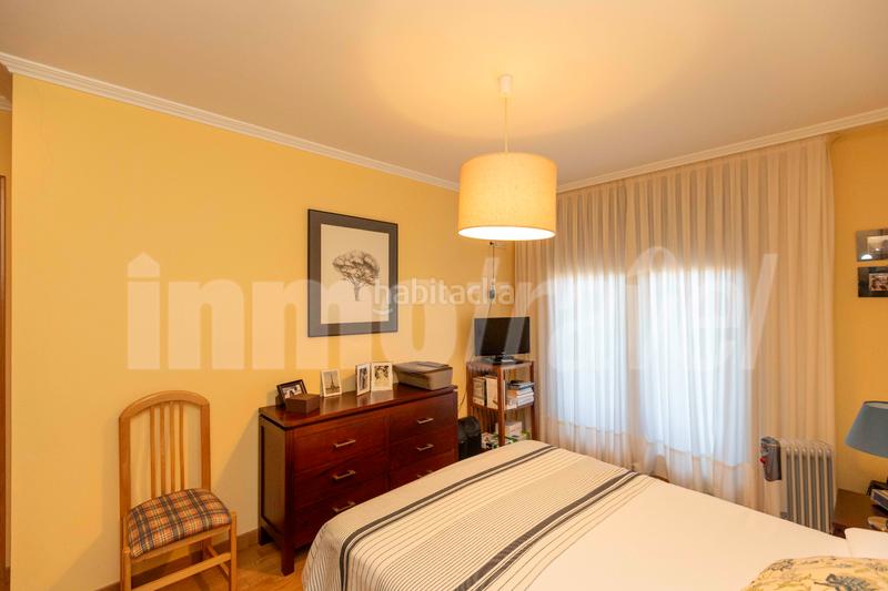 Foto 01a8cb23-02c0-45ee-a406-1c55abe0222b. Apartament a po-550 3-a a Noalla Sanxenxo
