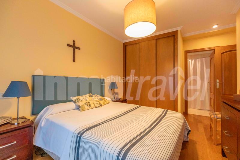 Foto 238e8ca9-f24b-4156-a7e2-0a2eb335a4a9. Apartament a po-550 3-a a Noalla Sanxenxo