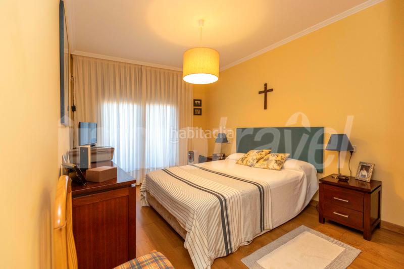 Foto 3e54dfe5-9c2d-4cf7-9d33-56aed7b337a7. Apartament a po-550 3-a a Noalla Sanxenxo