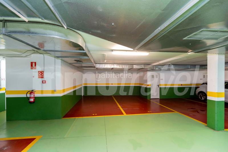 Foto 60191b8e-dbd1-4a92-a69d-f87e79ded360. Apartament a po-550 3-a a Noalla Sanxenxo