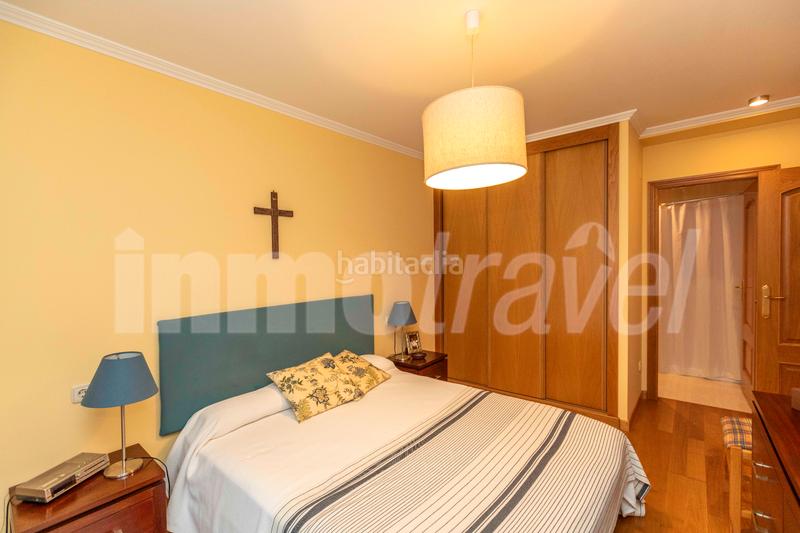 Foto 70db640d-2480-4d29-9a0d-3ccee6b9da21. Apartament a po-550 3-a a Noalla Sanxenxo