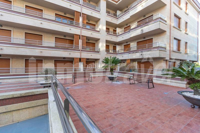 Foto 76a72a69-fd41-4c5e-9138-ef990b0f5b59. Apartament a po-550 3-a a Noalla Sanxenxo