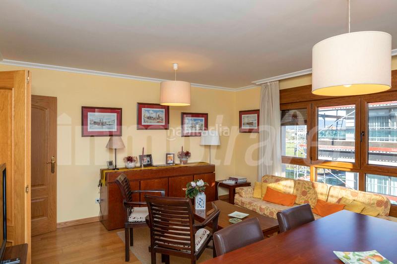 Foto 90e18947-7b9e-4119-9ea8-2ba3b7e11dc0. Apartament a po-550 3-a a Noalla Sanxenxo