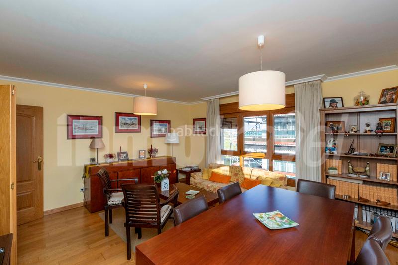 Foto c6bc96a5-7fd9-4bac-ad4c-b084f284690a. Apartament a po-550 3-a a Noalla Sanxenxo