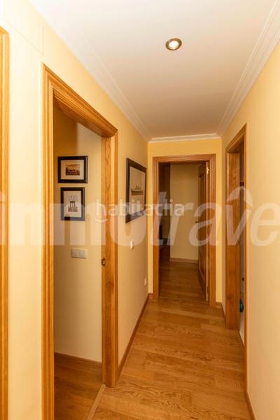 Foto e8cb7581-a90b-4c48-8a87-90a5597164ba. Apartament a po-550 3-a a Noalla Sanxenxo