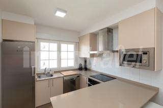 Flat en Rua areal 22. Precioso piso de 4 dormitorios en pleno centro de portonovo