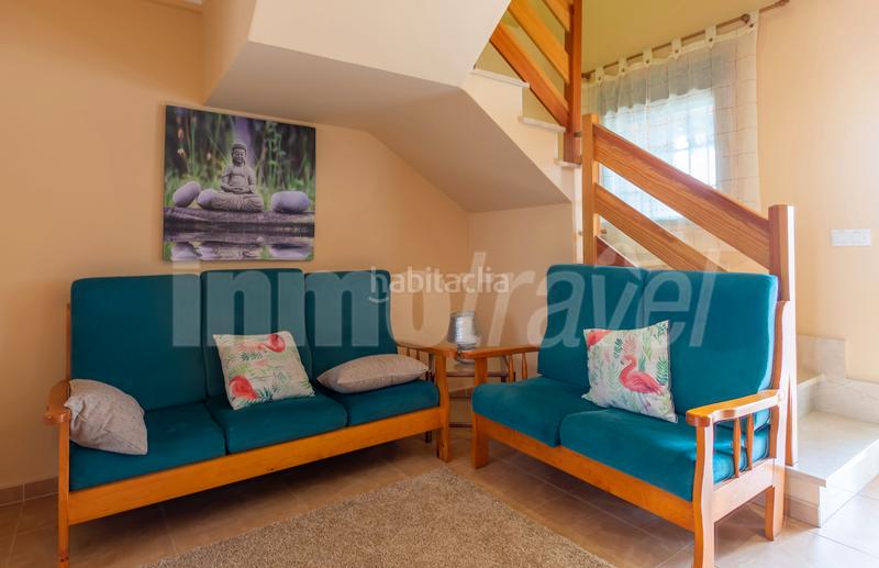Foto e839fd96-778b-4ac7-a587-89609c1faa35. Casa adossada a lugar soutullo 90d a Noalla Sanxenxo