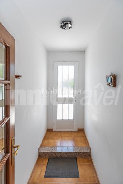 Foto 74a19211-4c28-4c30-8a18-4576e56473e1. Xalet amb calefacció aparcament a Dorrón Sanxenxo