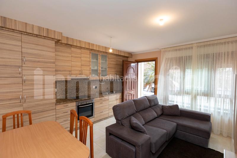 Foto e21500ed-f5d9-46b7-aa00-ed066e382942. Planta baixa a lugar revolta 26 a Noalla Sanxenxo