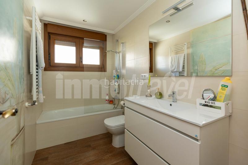 Foto 163f277e-62a9-4f6b-b75a-19451f4da9a3. Chalet in po-308 12a in Sanxenxo pueblo Sanxenxo