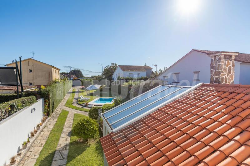 Foto cc510e75-6aea-42d1-8a27-32cad9a802f4. Chalet in po-308 12a in Sanxenxo pueblo Sanxenxo