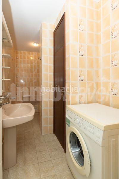 Foto 0b5692c9-8711-47c7-bd1d-1978a7ab1fc3. Apartament a rúa teniente domínguez 4 a Grove (O)